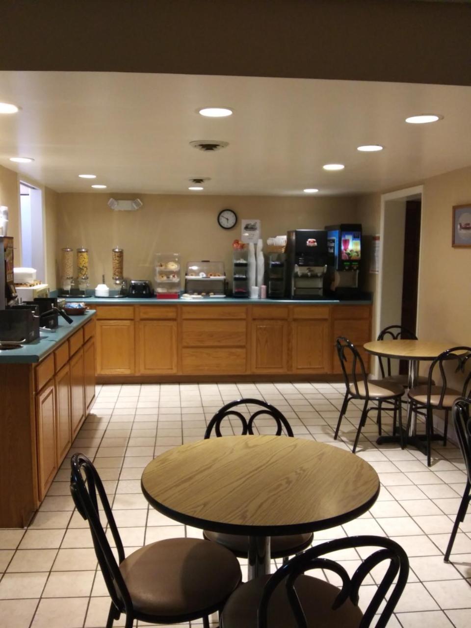 Bestway Inn - ماديسون المظهر الخارجي الصورة